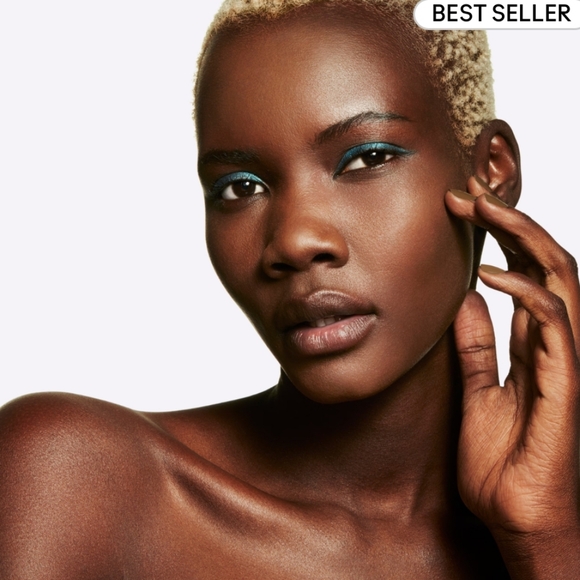 Mac Skinfinish Natural Powder Dark Tan - Picture 4 of 11